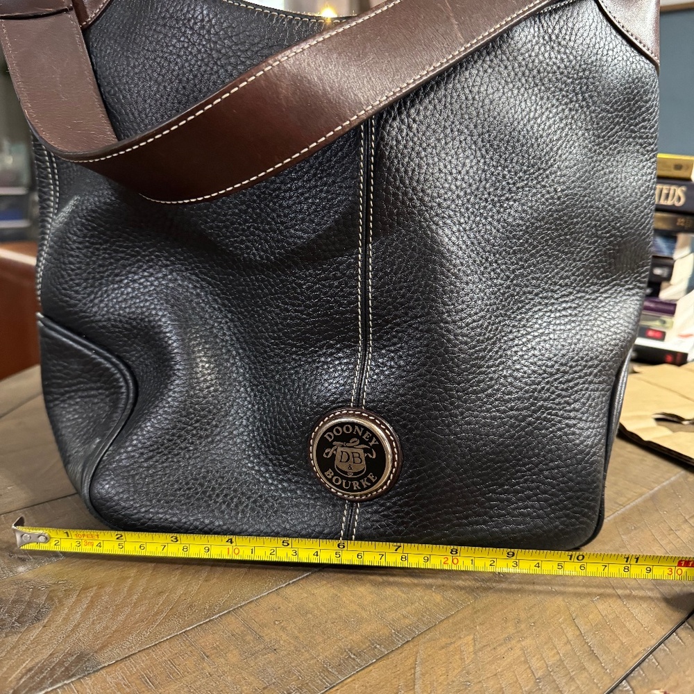 Dooney & Bourke